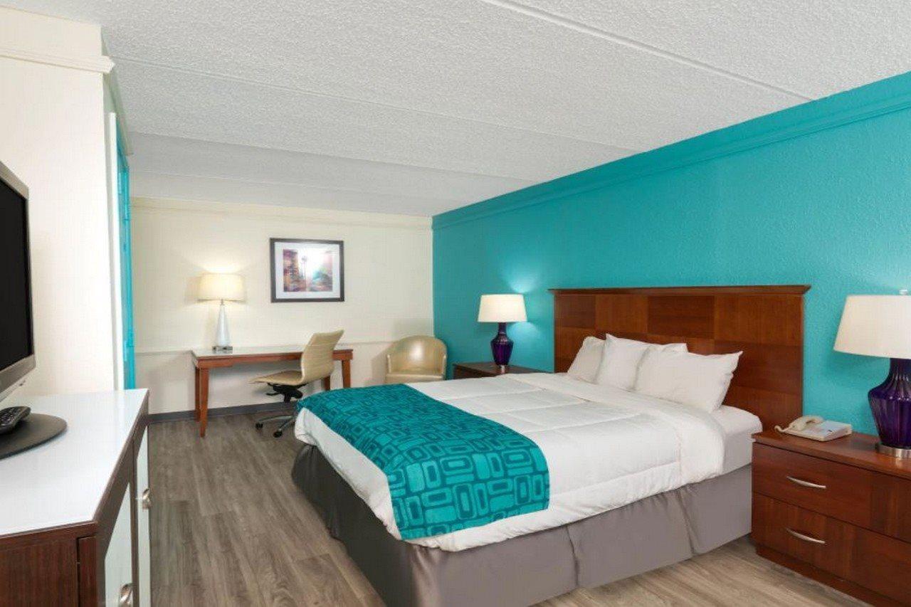 Howard Johnson By Wyndham Atlanta College Park Zewnętrze zdjęcie